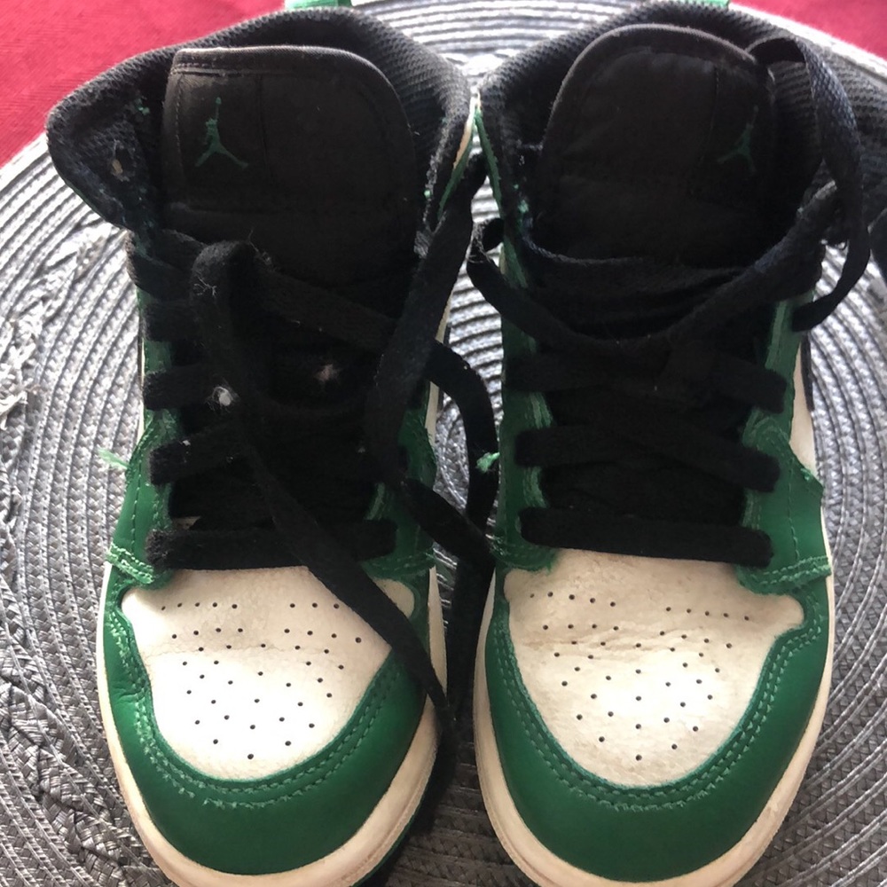 Good Conditions Air Jordan for kids size US 13